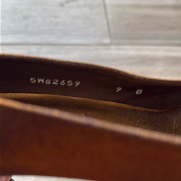 Stuart Weitzman Brown Heels - Picture 7 of 7